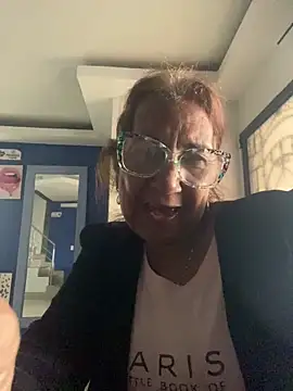 Snapshot of SWEET_LOVER01 chatting on March 13, 2026, 1:29 pm SWEET LOVER01 online show from March 13, 2026, 1:29 pm