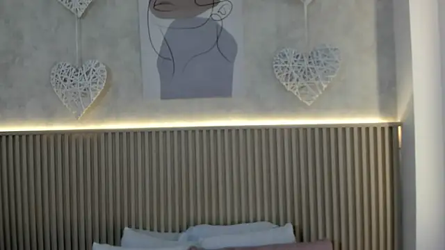 Snapshot of charlottebrowns_ chatting on November 25, 2025, 12:27 pm charlottebrowns online show from November 25, 2025, 12:27 pm