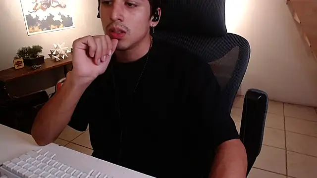 Snapshot of Thieves9 chatting on February 12, 2026, 5:13 am Thieves9 online show from February 12, 2026, 5:13 am