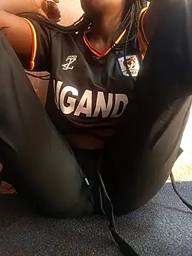 Swirly blac online show from October 11, 2025, 11:31 am