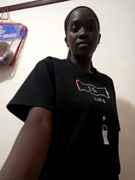 Snapshot of Swirly_blac chatting on March 11, 2026, 8:53 am Swirly blac online show from March 11, 2026, 8:53 am