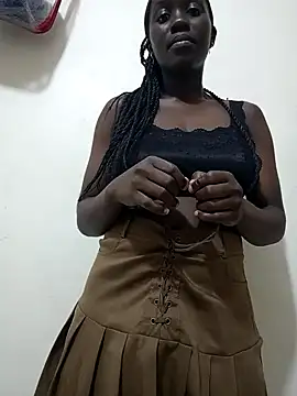 Snapshot of Swirly_blac chatting on April 10, 2026, 9:08 pm Swirly blac online show from April 10, 2026, 9:08 pm