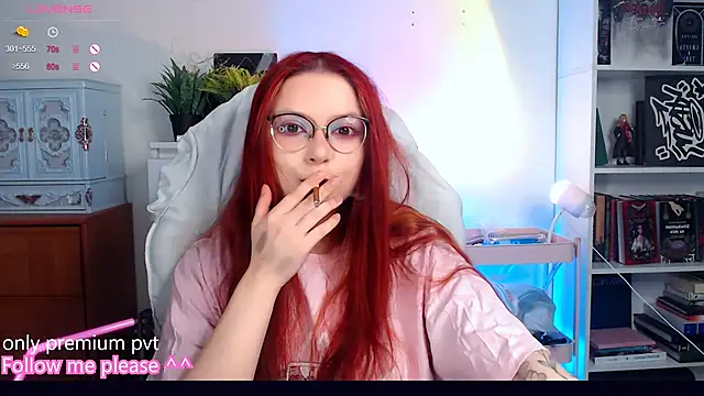 Snapshot of me__hanna chatting on October 29, 2025, 9:05 pm me hanna online show from October 29, 2025, 9:05 pm