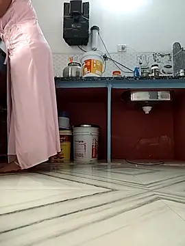 Snapshot of Archna-ji chatting on October 13, 2025, 4:34 am Archna-ji online show from October 13, 2025, 4:34 am