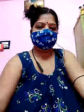 Snapshot of Kayra_34 chatting on February 5, 2025, 11:12 am Kayra 34 online show from February 5, 2025, 11:12 am