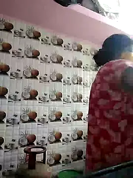 Snapshot of Kayra_34 chatting on February 8, 2025, 2:36 am Kayra 34 online show from February 8, 2025, 2:36 am