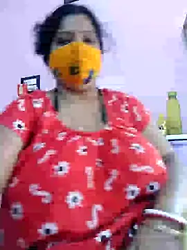 Snapshot of Kayra_34 chatting on February 17, 2025, 9:35 am Kayra 34 online show from February 17, 2025, 9:35 am