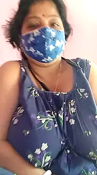 Snapshot of Kayra_34 chatting on February 19, 2025, 10:01 am Kayra 34 online show from February 19, 2025, 10:01 am