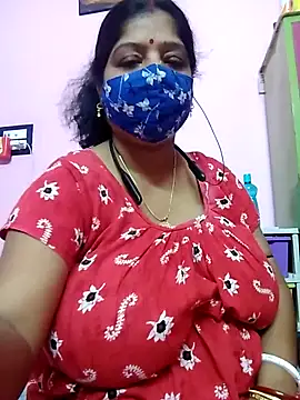 Snapshot of Kayra_34 chatting on February 25, 2025, 2:00 pm Kayra 34 online show from February 25, 2025, 2:00 pm