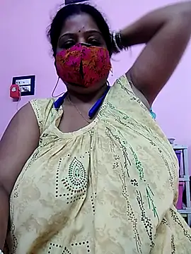 Snapshot of Kayra_34 chatting on October 6, 2025, 3:26 am Kayra 34 online show from October 6, 2025, 3:26 am