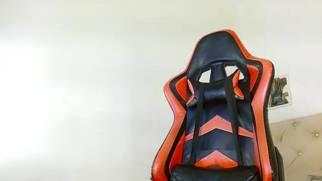 lilit kyteler online show from March 13, 2025, 8:11 pm