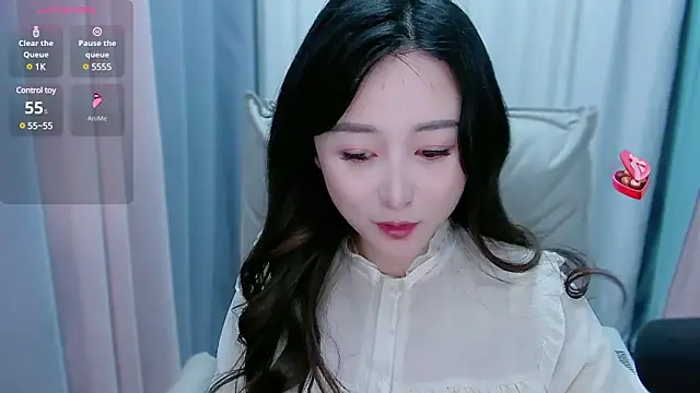 Snapshot of Liiniie-Lovers chatting on January 3, 2025, 1:38 am Liiniie-Lovers online show from January 3, 2025, 1:38 am