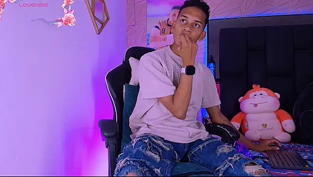 Snapshot of dilan_alfonzo chatting on June 16, 2026, 6:32 pm dilan alfonzo online show from June 16, 2026, 6:32 pm