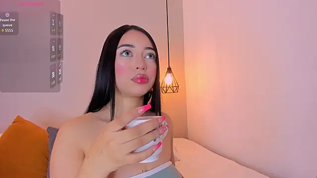 AnthonellaSweet online show from October 8, 2025, 12:25 pm