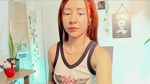 GenesisWhite online show from December 28, 2024, 4:19 am