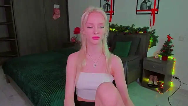 AleksaBlonde online show from December 29, 2024, 10:01 am