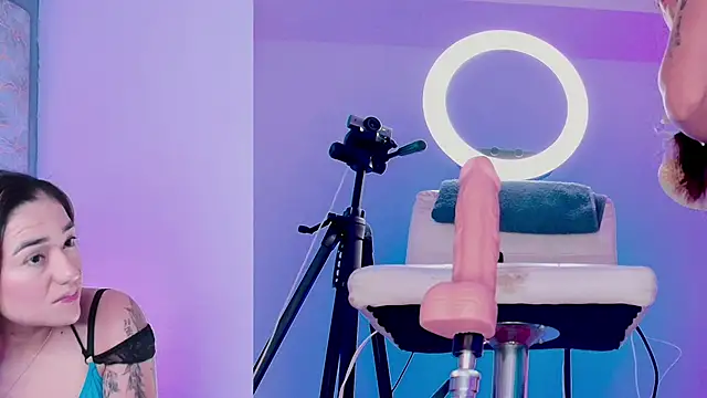 Angelst   online show from April 10, 2026, 1:33 am