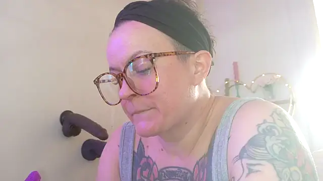 quinnmariexo online show from March 31, 2026, 8:31 pm