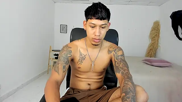 slim master12 online show from March 29, 2026, 5:35 pm