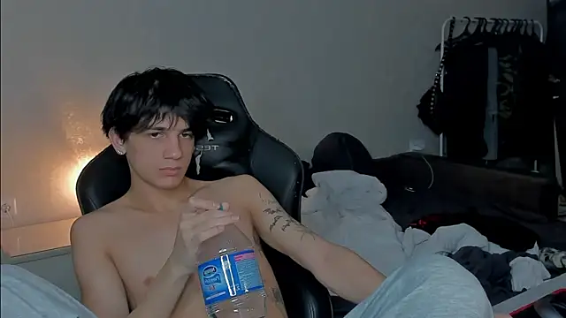 MarkBrowniii online show from January 2, 2025, 11:49 pm