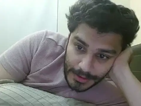 Snapshot of robintoit chatting on January 11, 2025, 1:06 am robintoit online show from January 11, 2025, 1:06 am