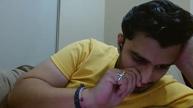 robintoit online show from November 22, 2025, 5:01 pm