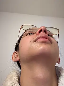 Bonniepark online show from November 14, 2025, 10:25 am