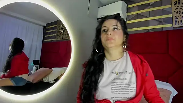 hanny milf online show from February 25, 2025, 11:52 am