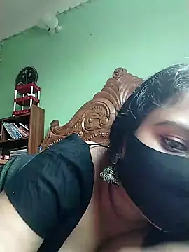 Snapshot of Idhika_Paul chatting on February 1, 2025, 2:56 pm Idhika Paul online show from February 1, 2025, 2:56 pm