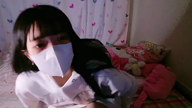 Snapshot of irohani_usagi chatting on December 10, 2024, 9:43 pm irohani usagi online show from December 10, 2024, 9:43 pm