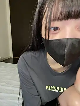 Snapshot of irohani_usagi chatting on September 13, 2025, 2:06 pm irohani usagi online show from September 13, 2025, 2:06 pm