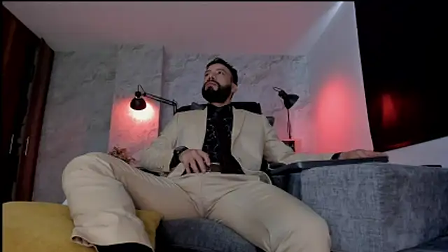 bruno woods online show from November 30, 2025, 12:42 pm