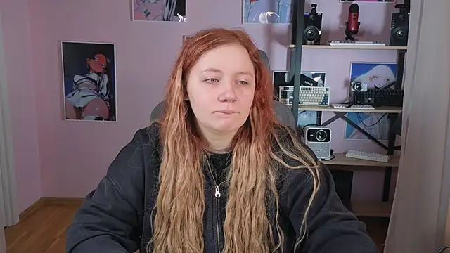 Snapshot of carolina_elf chatting on January 16, 2026, 5:33 am carolina elf online show from January 16, 2026, 5:33 am