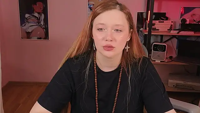 Snapshot of carolina_elf chatting on February 25, 2026, 5:06 am carolina elf online show from February 25, 2026, 5:06 am