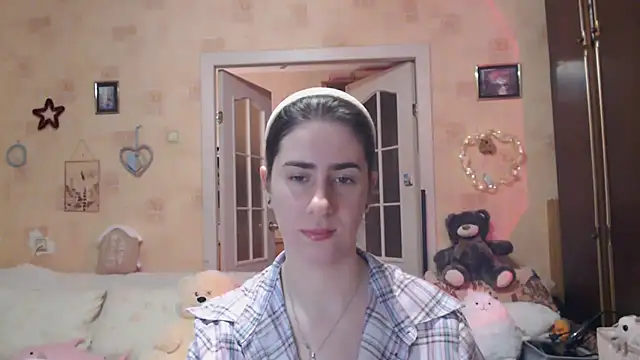 Snapshot of INELIKA chatting on September 21, 2025, 9:05 pm INELIKA online show from September 21, 2025, 9:05 pm