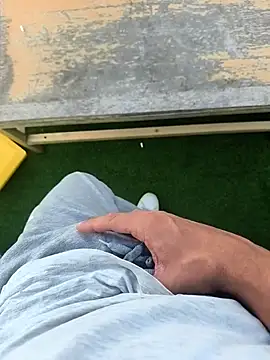 MalagaTop02 online show from April 5, 2026, 3:09 pm