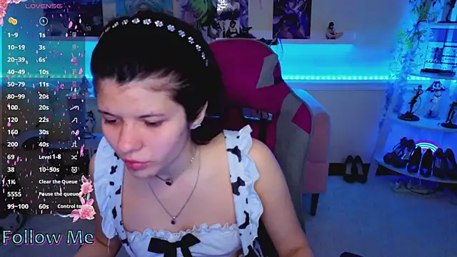 Snapshot of Katya_Zaitseva chatting on May 11, 2026, 12:22 pm Katya Zaitseva online show from May 11, 2026, 12:22 pm