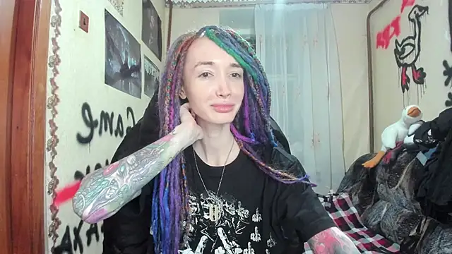 Roxy Silver online show from December 25, 2024, 10:05 pm