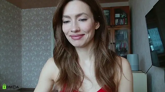 alicia spicy online show from October 20, 2025, 5:19 am