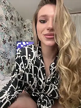 adel secret online show from February 4, 2026, 9:09 pm