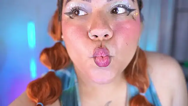 Samanta cutee online show from February 16, 2026, 7:10 pm