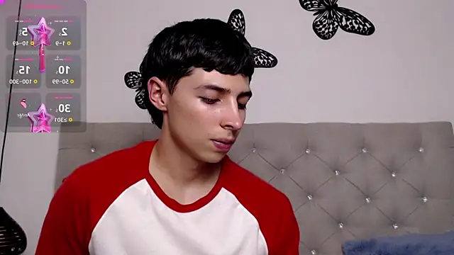 Snapshot of Adam_Clay21 chatting on December 14, 2024, 10:07 pm Adam Clay21 online show from December 14, 2024, 10:07 pm