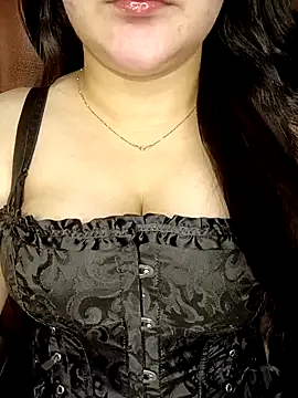 Snapshot of AK---47 chatting on December 23, 2024, 4:17 pm AK---47 online show from December 23, 2024, 4:17 pm