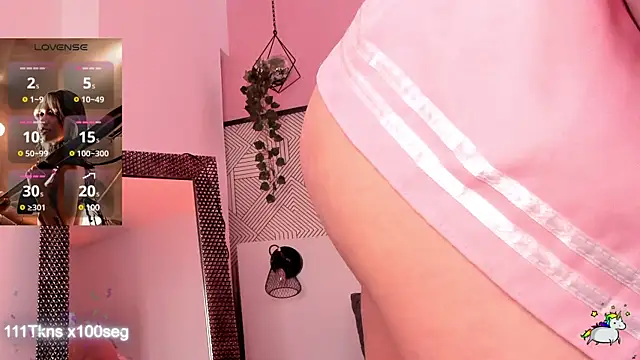 Violetta Nur online show from December 19, 2024, 3:51 am