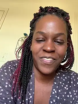 ShanelEbonixxx online show from March 3, 2025, 4:35 pm