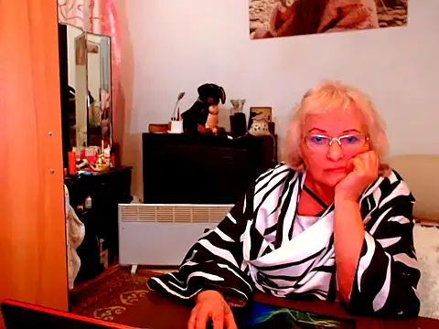 Snapshot of Natali7634 chatting on February 8, 2025, 6:12 pm Natali7634 online show from February 8, 2025, 6:12 pm