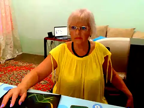 Snapshot of Natali7634 chatting on September 9, 2025, 4:56 am Natali7634 online show from September 9, 2025, 4:56 am