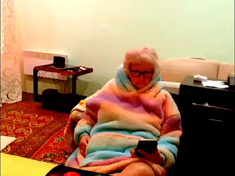 Snapshot of Natali7634 chatting on March 17, 2026, 8:39 am Natali7634 online show from March 17, 2026, 8:39 am
