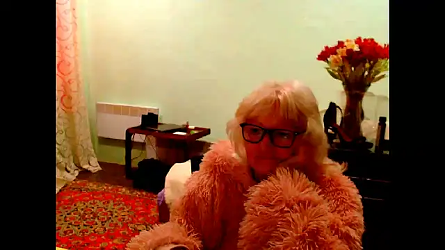 Snapshot of Natali7634 chatting on May 6, 2026, 5:03 am Natali7634 online show from May 6, 2026, 5:03 am