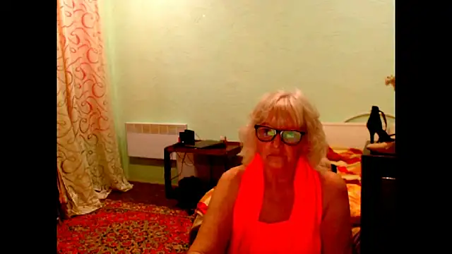 Snapshot of Natali7634 chatting on May 18, 2026, 5:19 pm Natali7634 online show from May 18, 2026, 5:19 pm